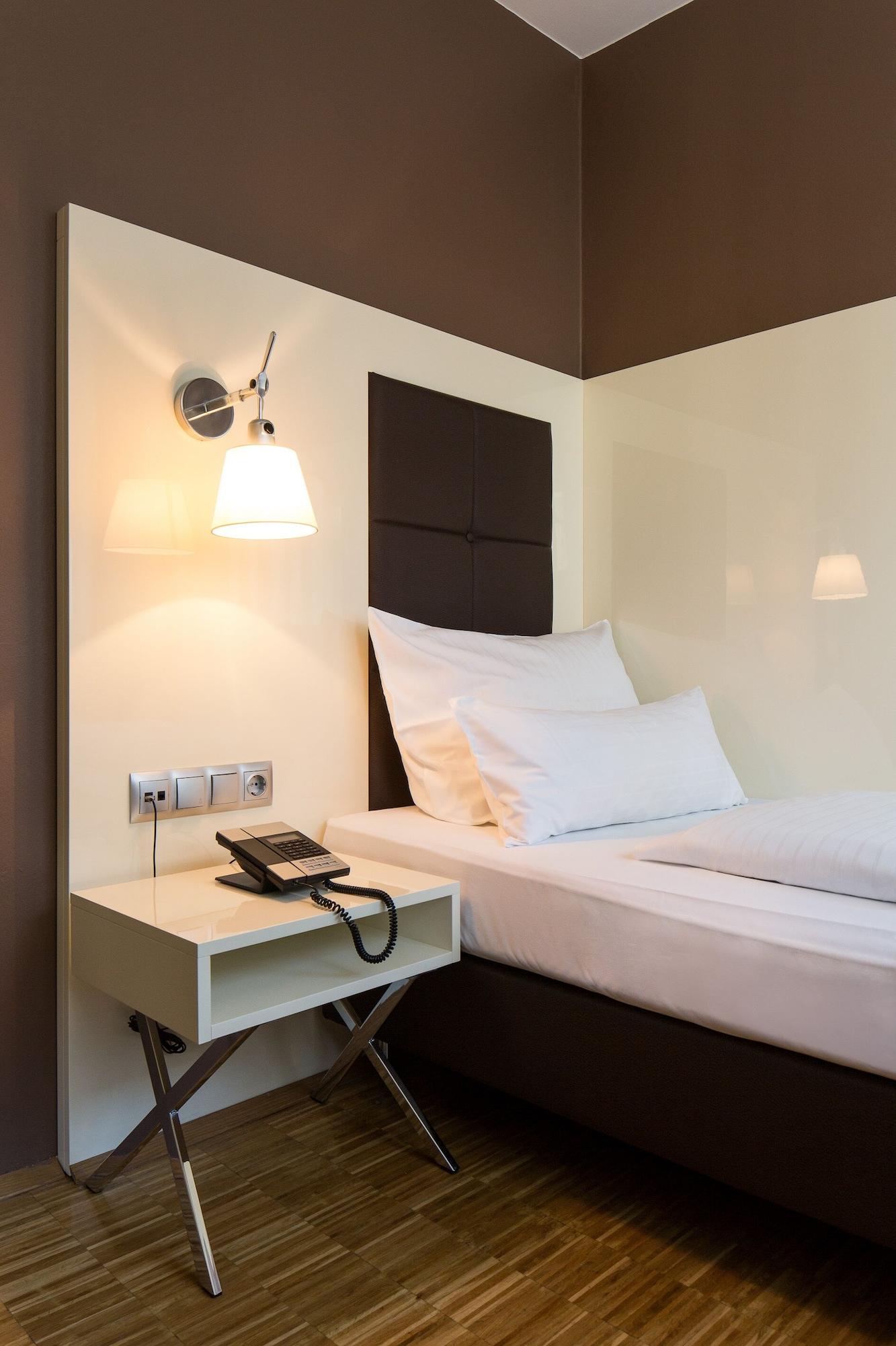 Hotel Santo Colonia
